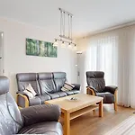 Strandnahe Mit 2 Schlafzimmern Und Terrasse, Residenz Margarete, * בינץ