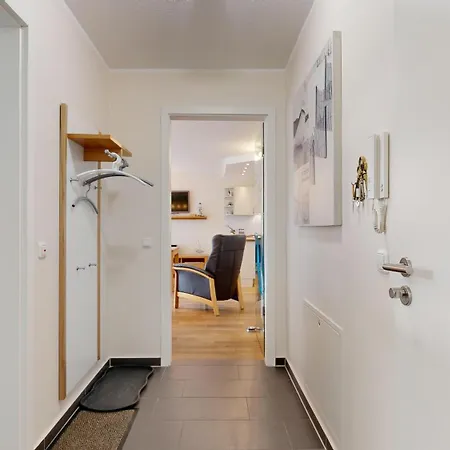 Strandnahe Mit 2 Schlafzimmern Und Terrasse, Residenz Margarete, Binz