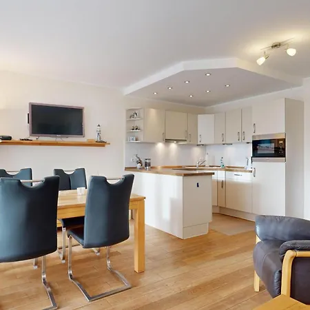 Strandnahe Mit 2 Schlafzimmern Und Terrasse, Residenz Margarete, Apartment Binz