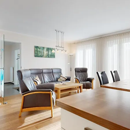 Strandnahe Mit 2 Schlafzimmern Und Terrasse, Residenz Margarete, * Binz