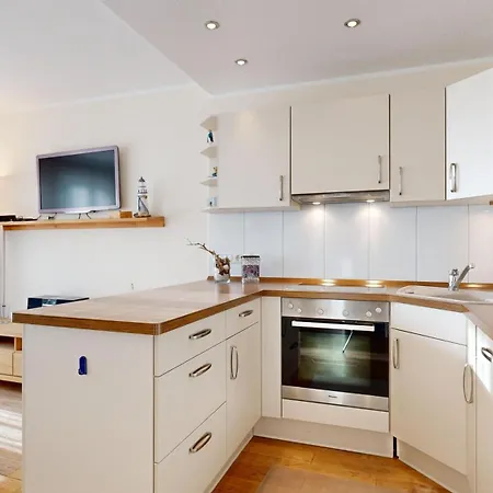 Strandnahe Mit 2 Schlafzimmern Und Terrasse, Residenz Margarete, Apartment Binz