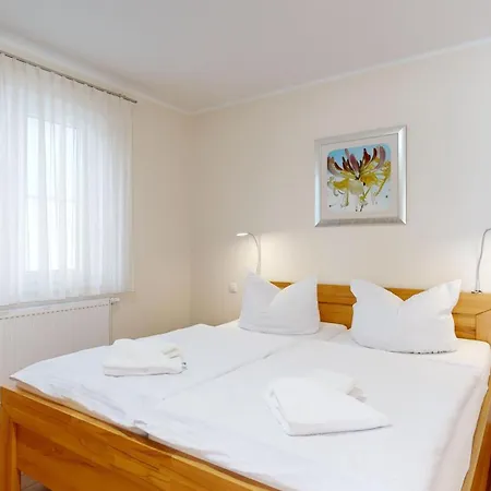 Strandnahe Mit 2 Schlafzimmern Und Terrasse, Residenz Margarete, Binz