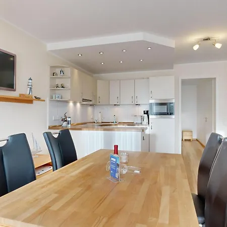 Strandnahe Mit 2 Schlafzimmern Und Terrasse, Residenz Margarete,