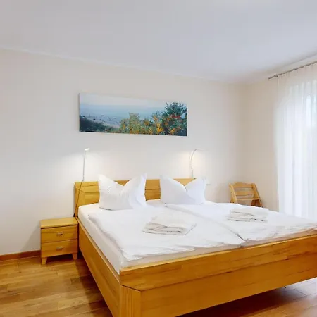 아파트 Strandnahe Mit 2 Schlafzimmern Und Terrasse, Residenz Margarete,