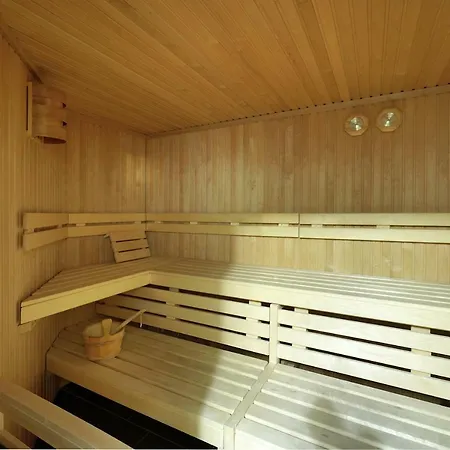 公寓 Strandnahe Mit 2 Schlafzimmern Und Terrasse, Residenz Margarete, 宾茨